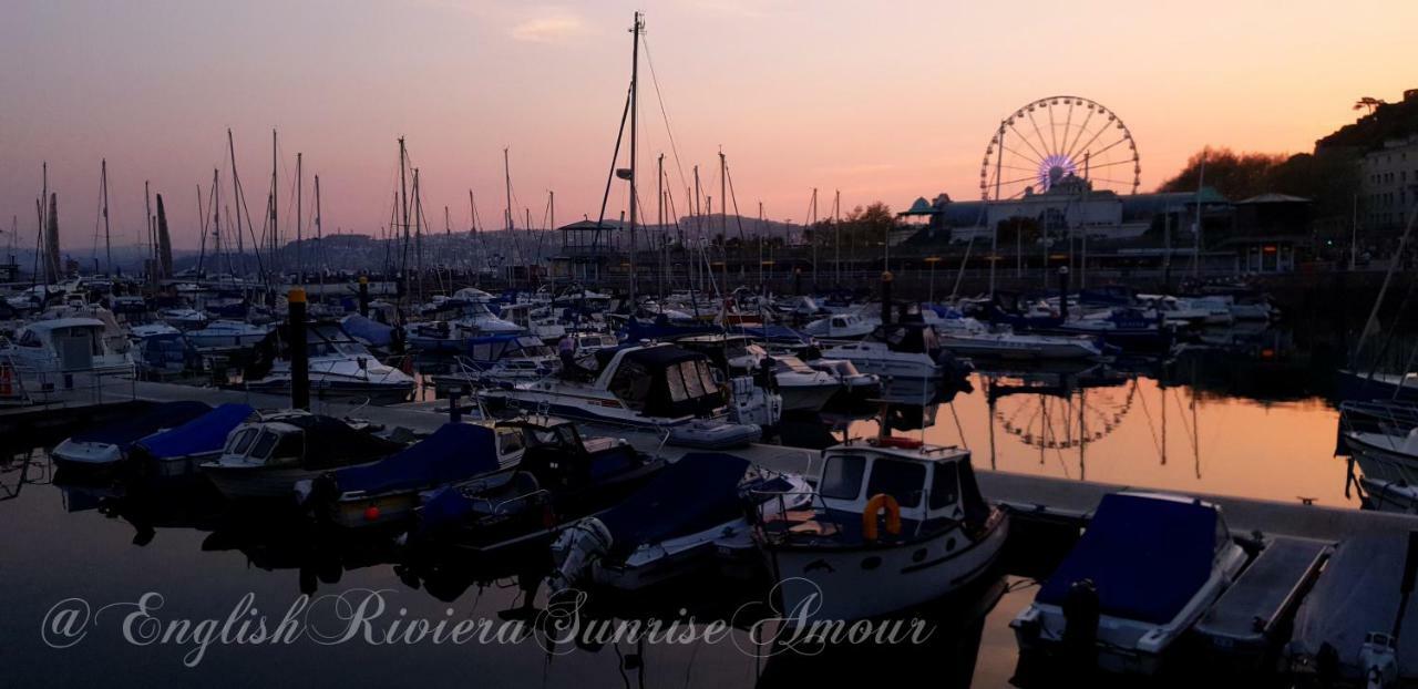 托基English Riviera Sunrise别墅 外观 照片